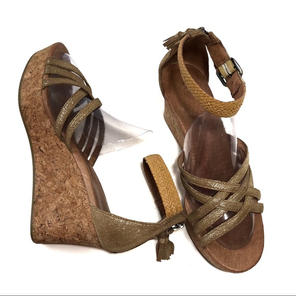 UGG Shoes - UGG sandals gold size 9